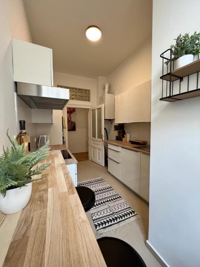 New Exclusive 100M2, Top Location! Wien Exteriör bild
