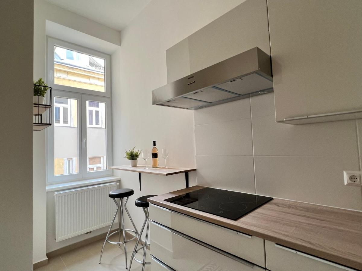 New Exclusive 100M2, Top Location! Wien Exteriör bild